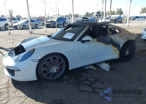 2015 Porsche 911 Carrera 4S z USA, uszkodzony, nr VIN WP0AB2A96FS125976